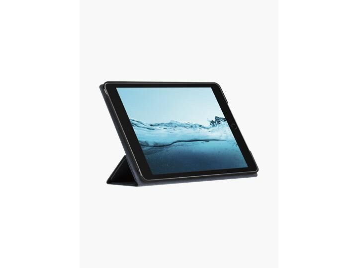 dbramante1928 Tablet Book Cover Milan iPad 9th Gen. Pacific Blue
