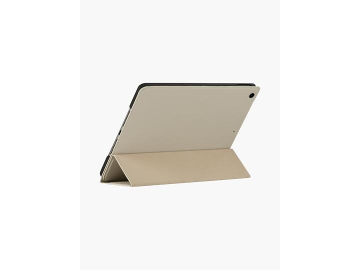 dbramante1928 Tablet Book Cover Milan iPad 9th Gen. Sand Dune