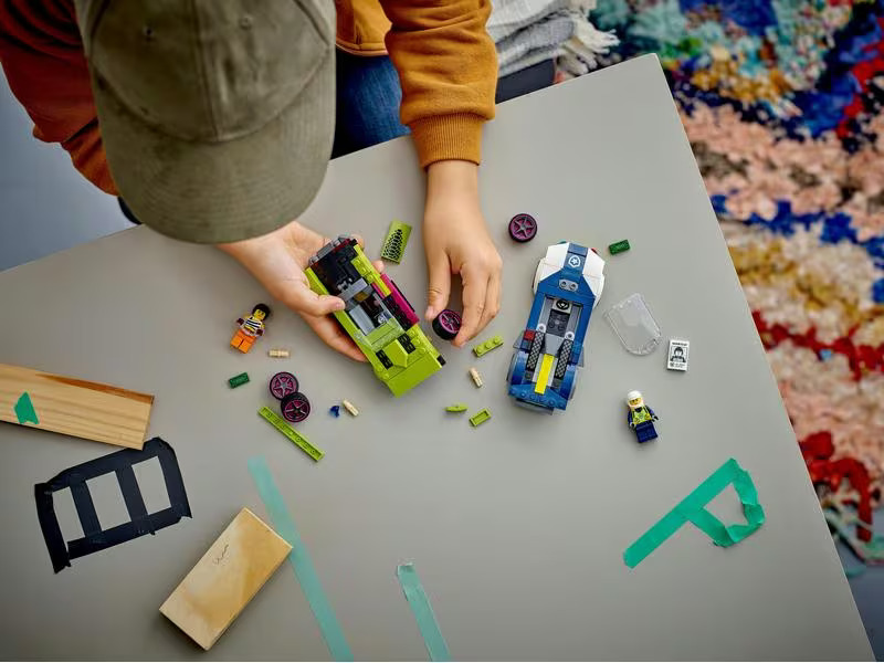 LEGO® City Verfolgungsjagd mit Polizeiauto und Muscle Car 60415