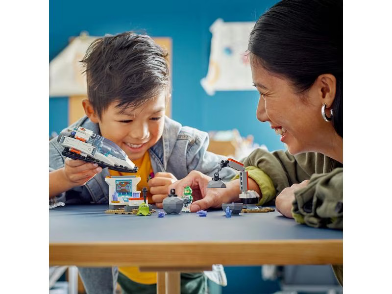 LEGO® City Bergung eines Asteroiden im Weltall 60429