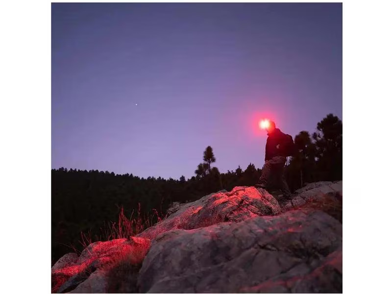 Olight Taschenlampe Perun 2 Mini, 1100 lm