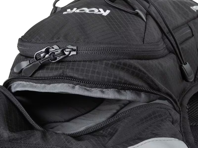 KOOR Rucksack Leenza 6 l, Schwarz