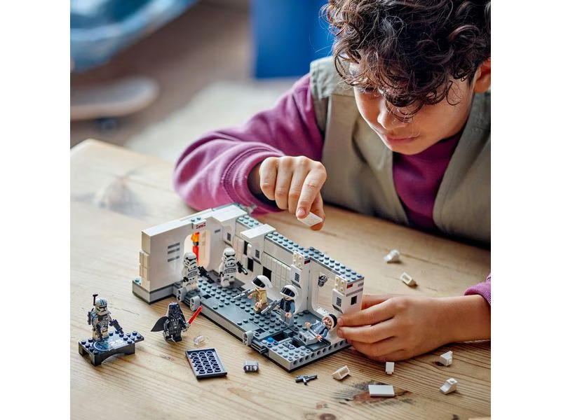 LEGO® Star Wars Das Entern der Tantive IV 75387