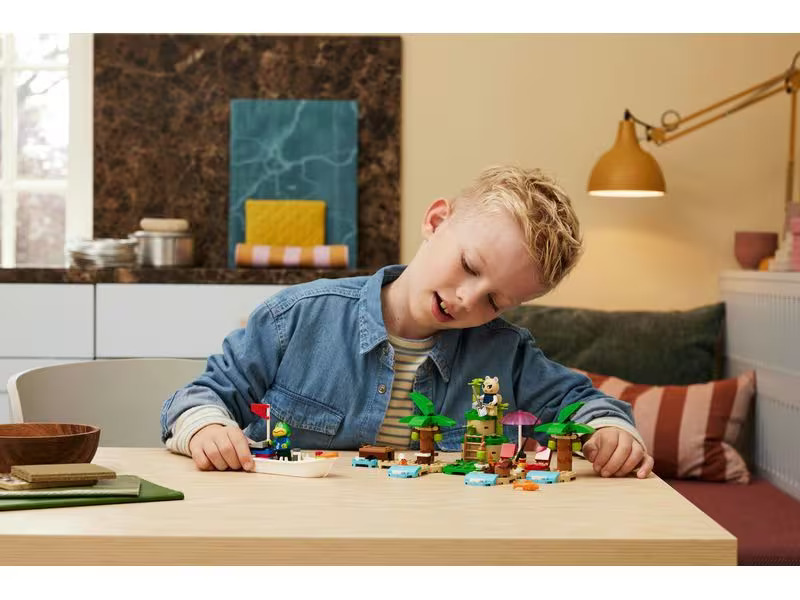 LEGO® Animal Crossing Käptens Insel-Bootstour 77048