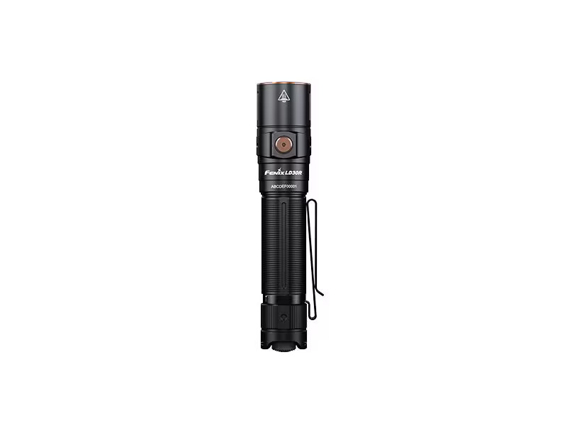 Fenix Taschenlampe LD30, 1700 Lumen