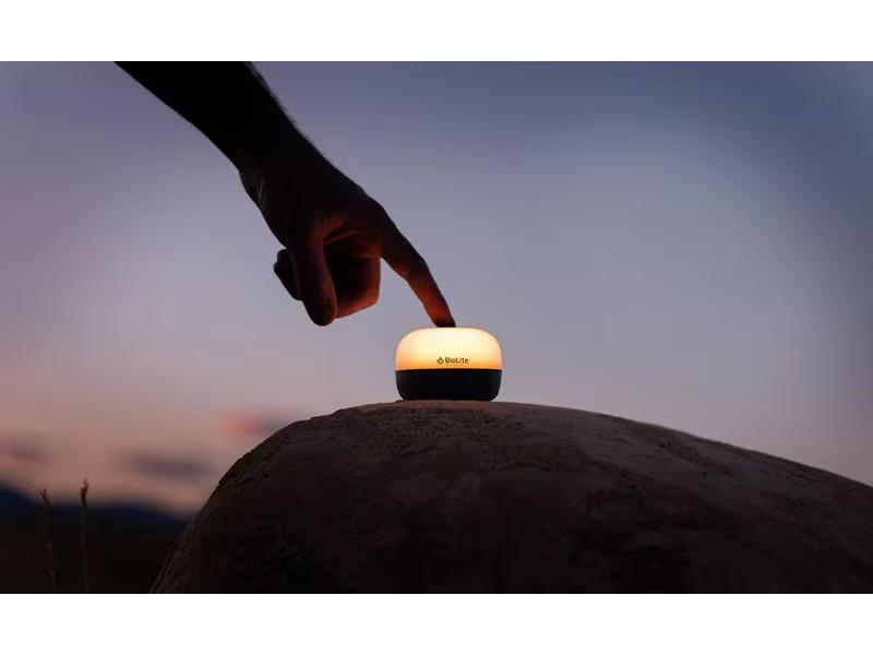 BioLite Laterne AlpenGlow Mini Anthrazit