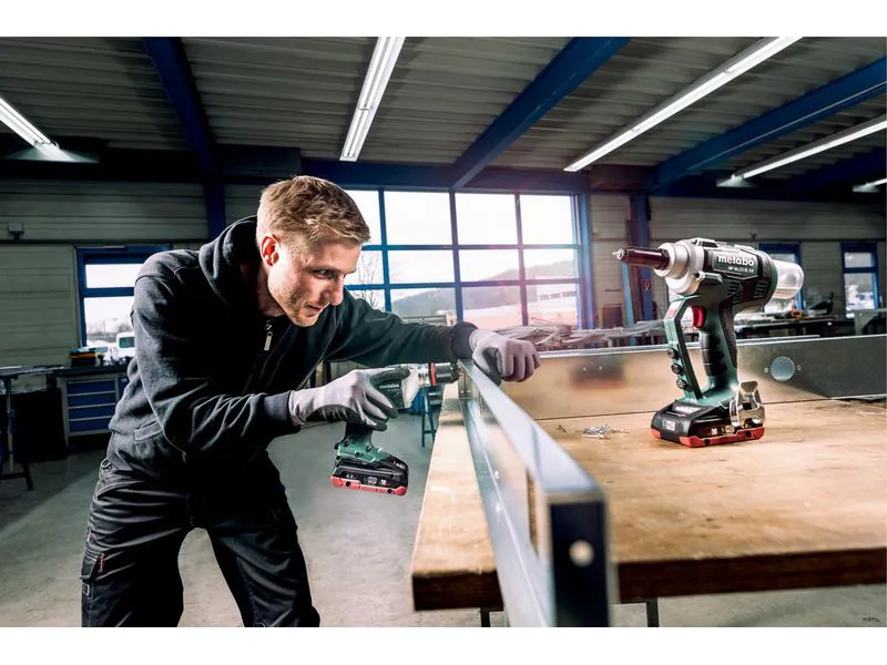 Metabo Akku-Blindnietpistole NP 18 LTX BL 5.0, Solo