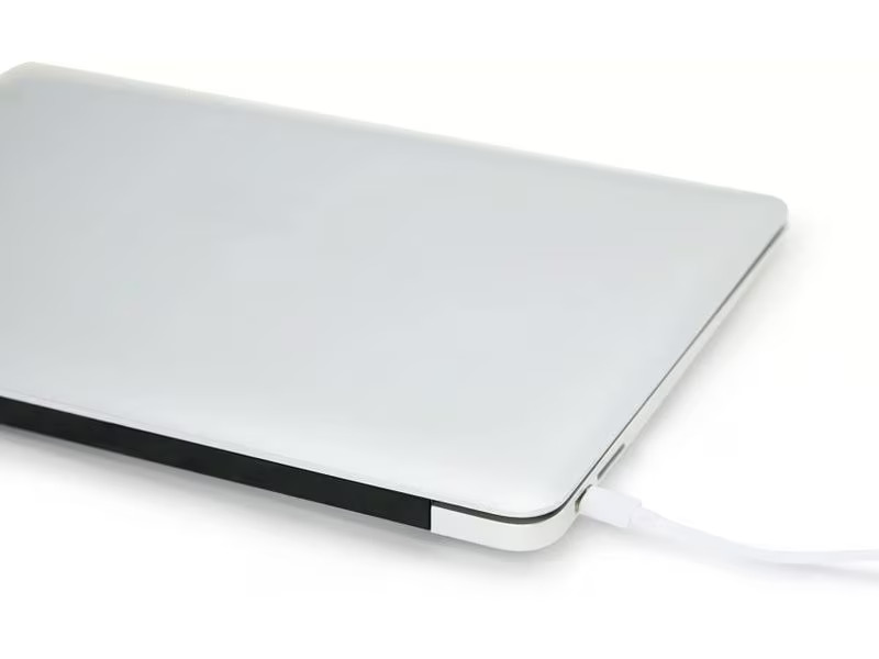 DICOTA 3Port Desktop Charger 65 W