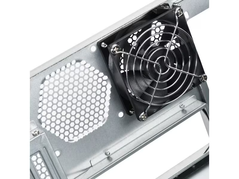 SilverStone Gehäuse RM400