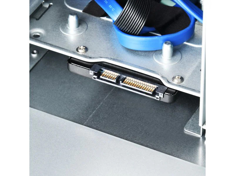 SilverStone Gehäuse RM400