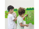 Viga Wandspielzeug mit Krokodilmotiv