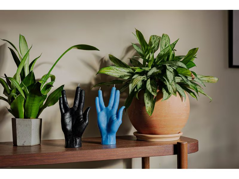 Mandatus Kerze LLAP Candle Hand, Blau