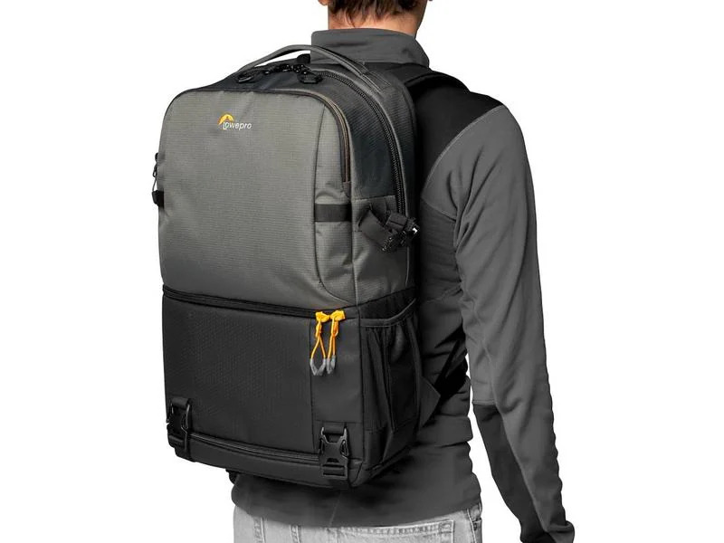 Lowepro Fotorucksack Fastpack BP 250 AW III Schwarz