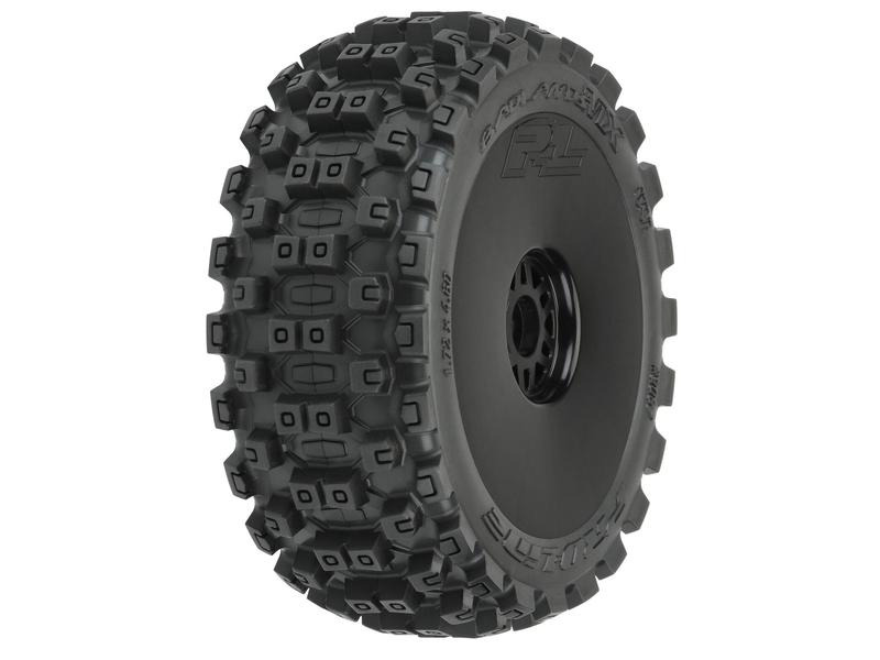 Proline Kompletträder Badlands MX M2, Schwarz Buggy, 1:8, 2 Stück