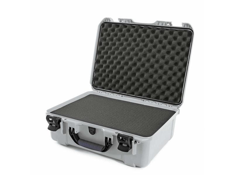 Nanuk Kunststoffkoffer 940 - mit Schaum Silber
