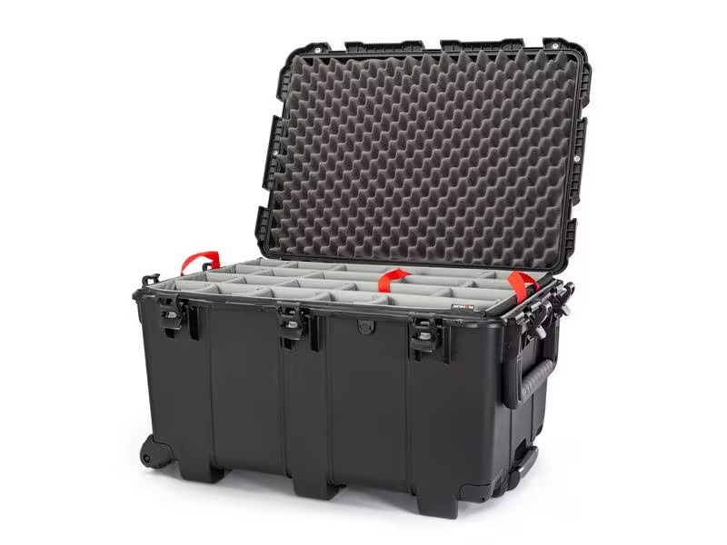 Nanuk Kunststoffkoffer 975 - mit Trennwand Schwarz