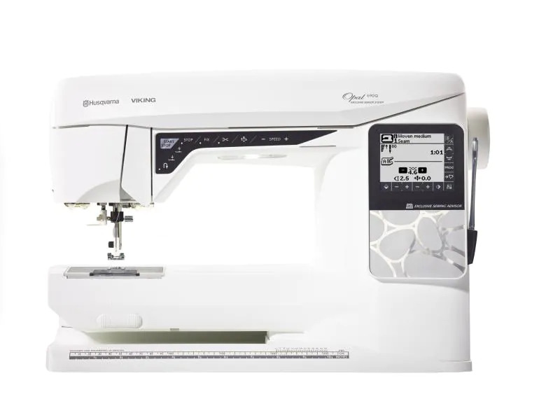 Husqvarna Nähmaschine Opal 690Q