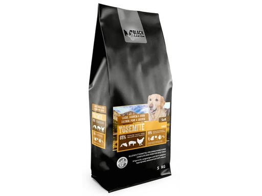 [90273711 1495350] Black Canyon Halbfeuchtfutter Adult Soft Yosemite, 5 kg